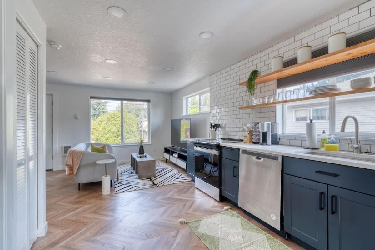 Apartment Collection - The Perfect Artist's Retreat In Woodstock *